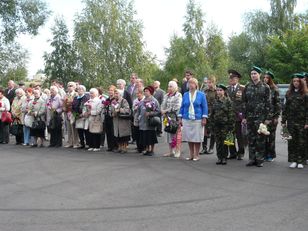 Перезахоронение Мигалово 02,09,2015 они до смертного часа оставались солдатами_04.jpg