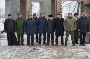Чечня 11,12,2016 В память о павших сайт.jpg