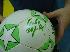 Автограф на футбольном мяче 
